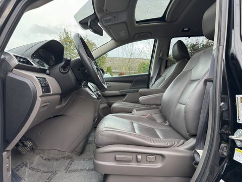 Used 2016 Honda Odyssey EX-L image 11