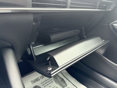 Used 2023 MAZDA MAZDA3 s image 38