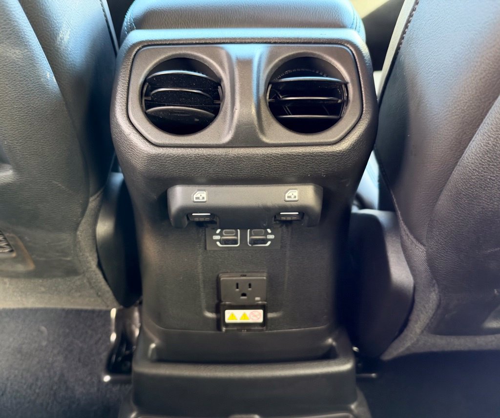 Certified 2023 Jeep Wrangler Unlimited Rubicon 4xe w/ Cold Weather Group AWD/4WD image 34