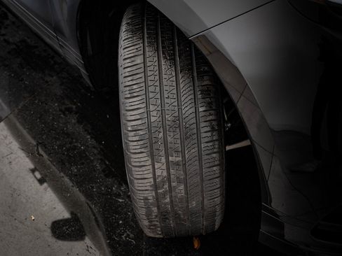 Used 2023 Land Rover Range Rover Velar R-Dynamic S image 50