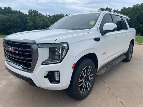 Used 2023 GMC Yukon XL AT4 w/ LPO, Floor Liner Package AWD/4WD image 1