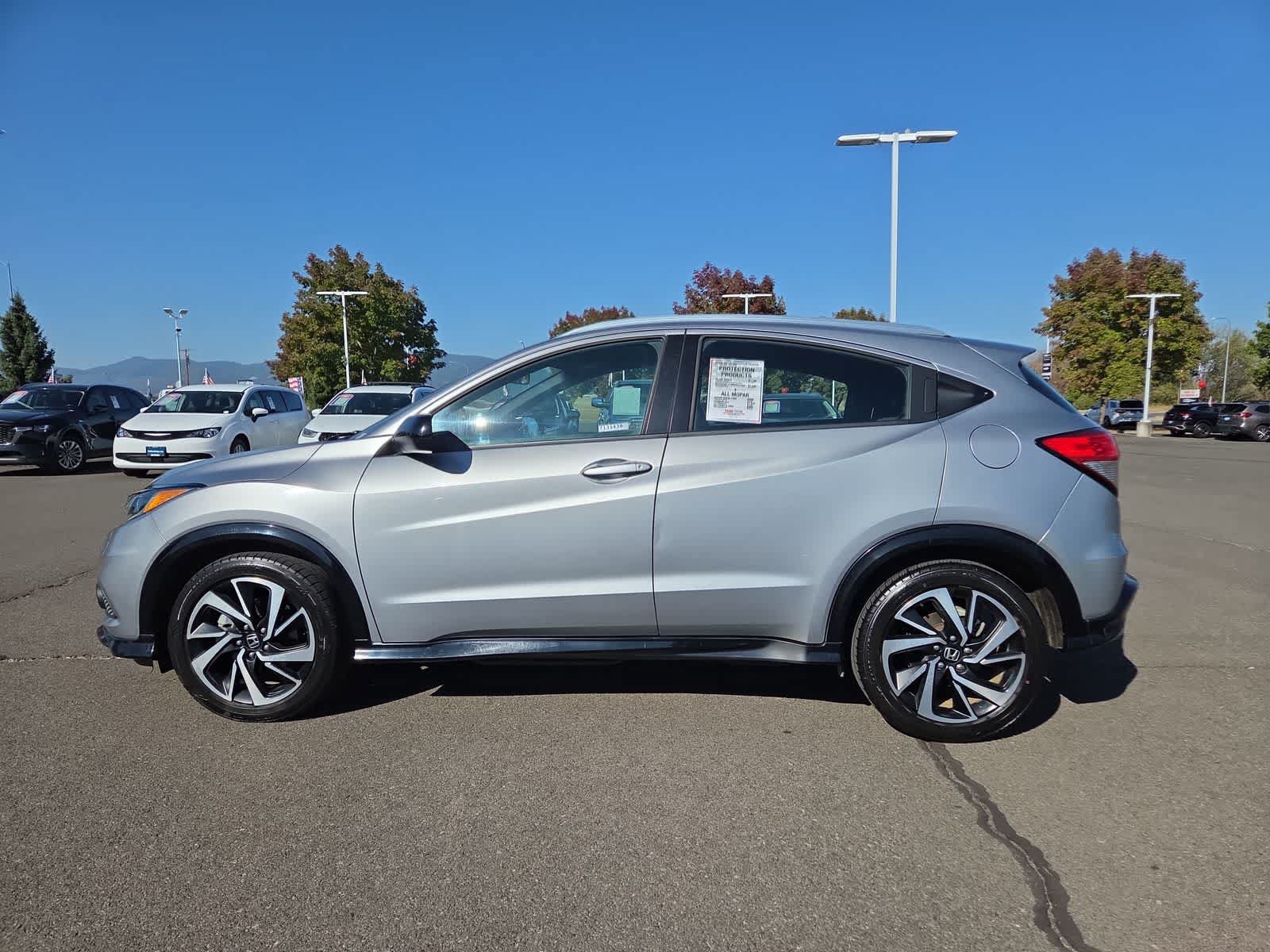 Used 2019 Honda HR-V Sport image 11