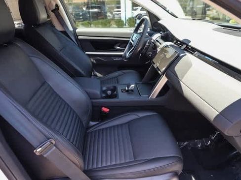 New 2024 Land Rover Discovery Sport S image 16