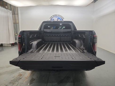 New 2025 GMC Sierra EV Denali image 23