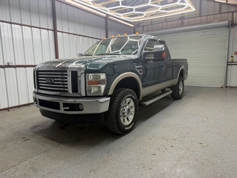 Used 2009 Ford F250 Lariat AWD/4WD image 3