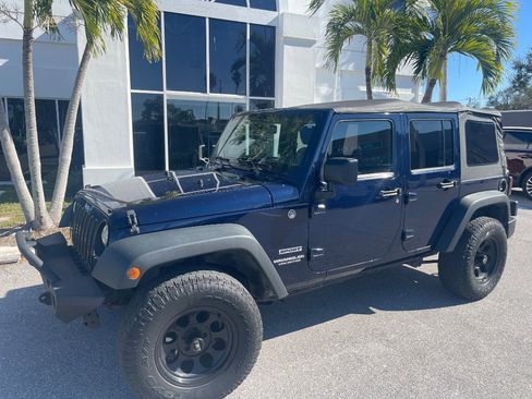Used 2013 Jeep Wrangler Unlimited Sport image 24