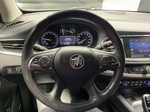 Used 2021 Buick Enclave Essence w/ Sound and Sites Package image 16