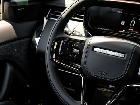 New 2026 Land Rover Range Rover Sport Dynamic SE AWD/4WD image 24