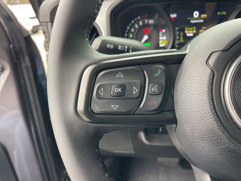 Certified 2025 Jeep Wrangler Unlimited Sport S 4xe image 18