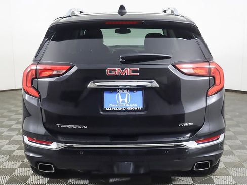 Used 2020 GMC Terrain Denali w/ Denali Premium Package image 16