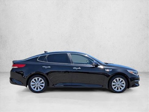 Used 2016 Kia Optima EX w/ Premium Package FWD image 4