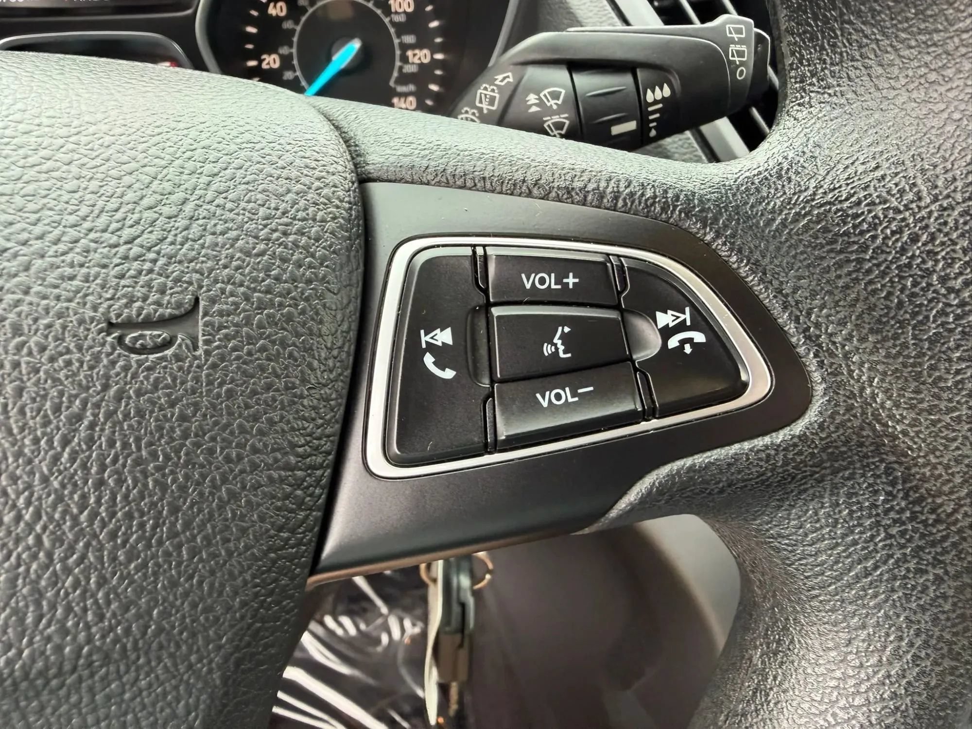 Used 2018 Ford Escape SE AWD/4WD image 17