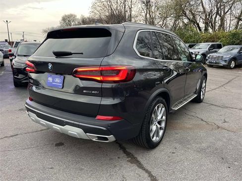 Used 2023 BMW X5 sDrive40i w/ Premium Package image 3