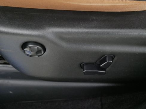 Used 2019 Jeep Grand Cherokee Summit image 20