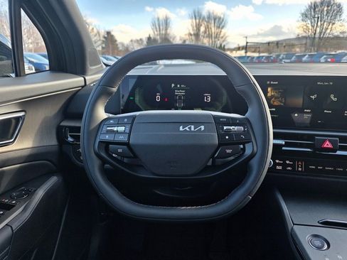 New 2026 Kia Sportage X-Line image 25