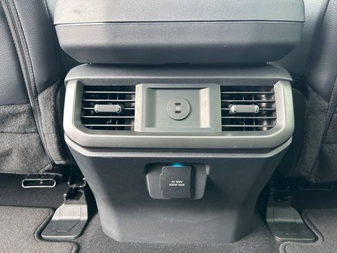 Used 2025 Ford F150 Lariat image 14