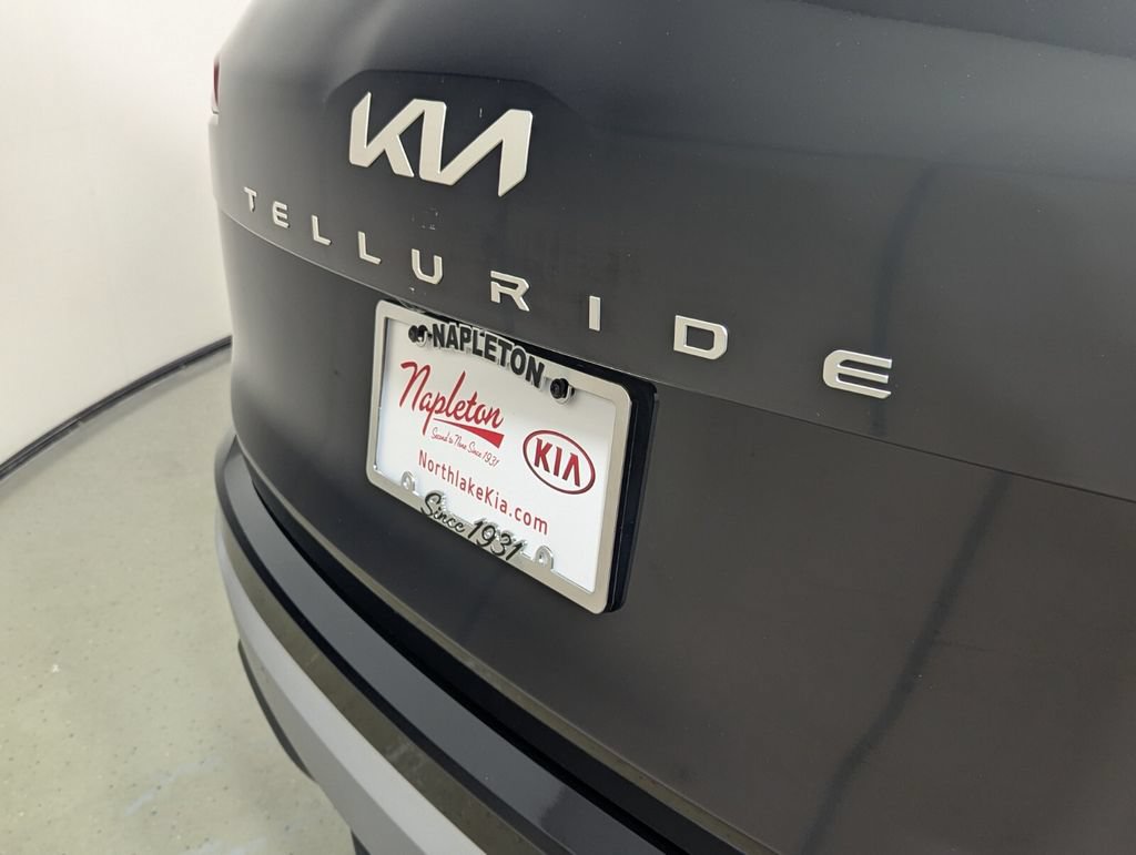Used 2024 Kia Telluride S w/ S Sunroof Package FWD image 7