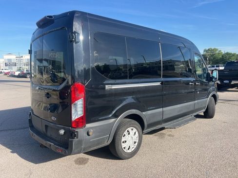 Used 2019 Ford Transit 350 XLT RWD image 6
