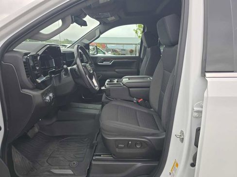 Used 2022 GMC Sierra 1500 SLE AWD/4WD image 9