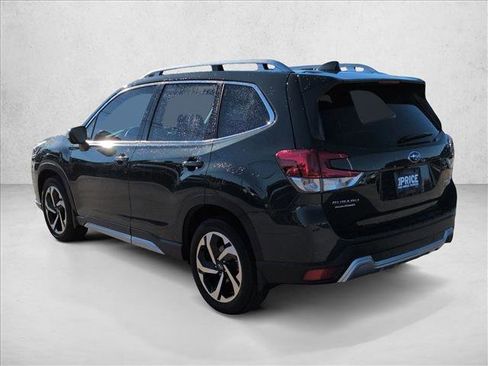 Used 2023 Subaru Forester Touring w/ Popular Package #2 image 7