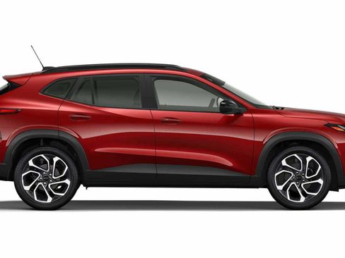New 2026 Chevrolet Trax RS w/ Driver Confidence Package FWD image 3