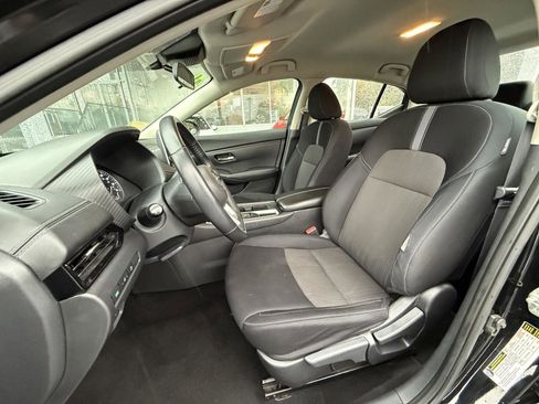 Used 2021 Nissan Sentra SV image 12