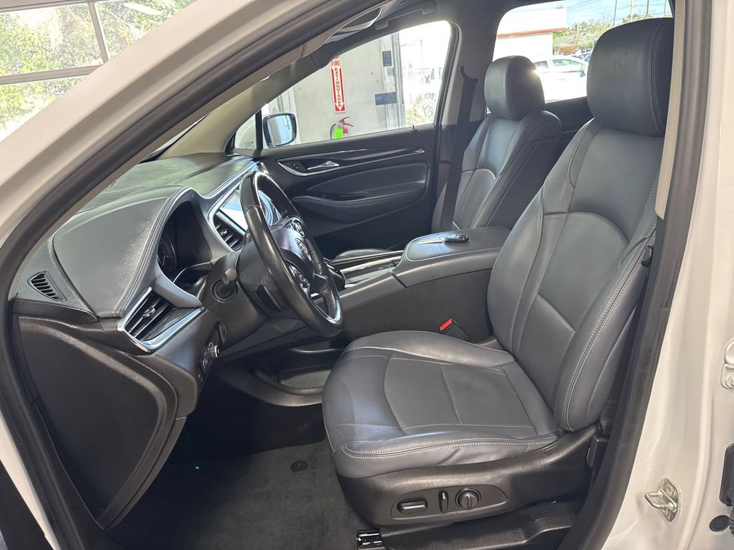 Used 2021 Buick Enclave Essence AWD/4WD image 16