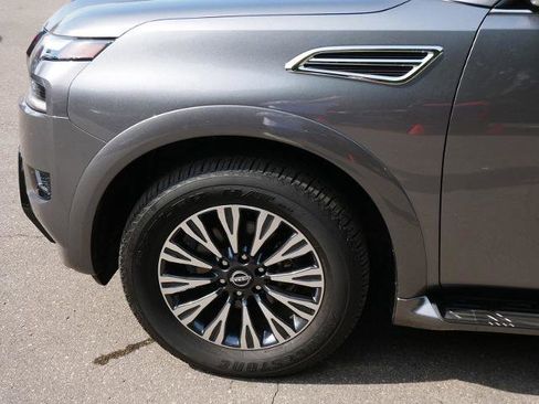 Certified 2024 Nissan Armada SL w/ Midnight Edition Package image 9