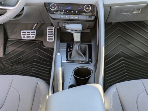 New 2026 Hyundai Elantra Blue image 19