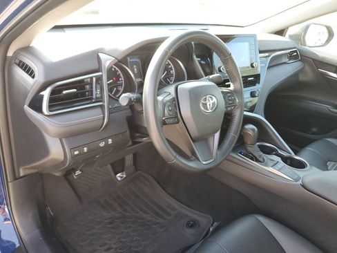 Certified 2023 Toyota Camry SE image 18