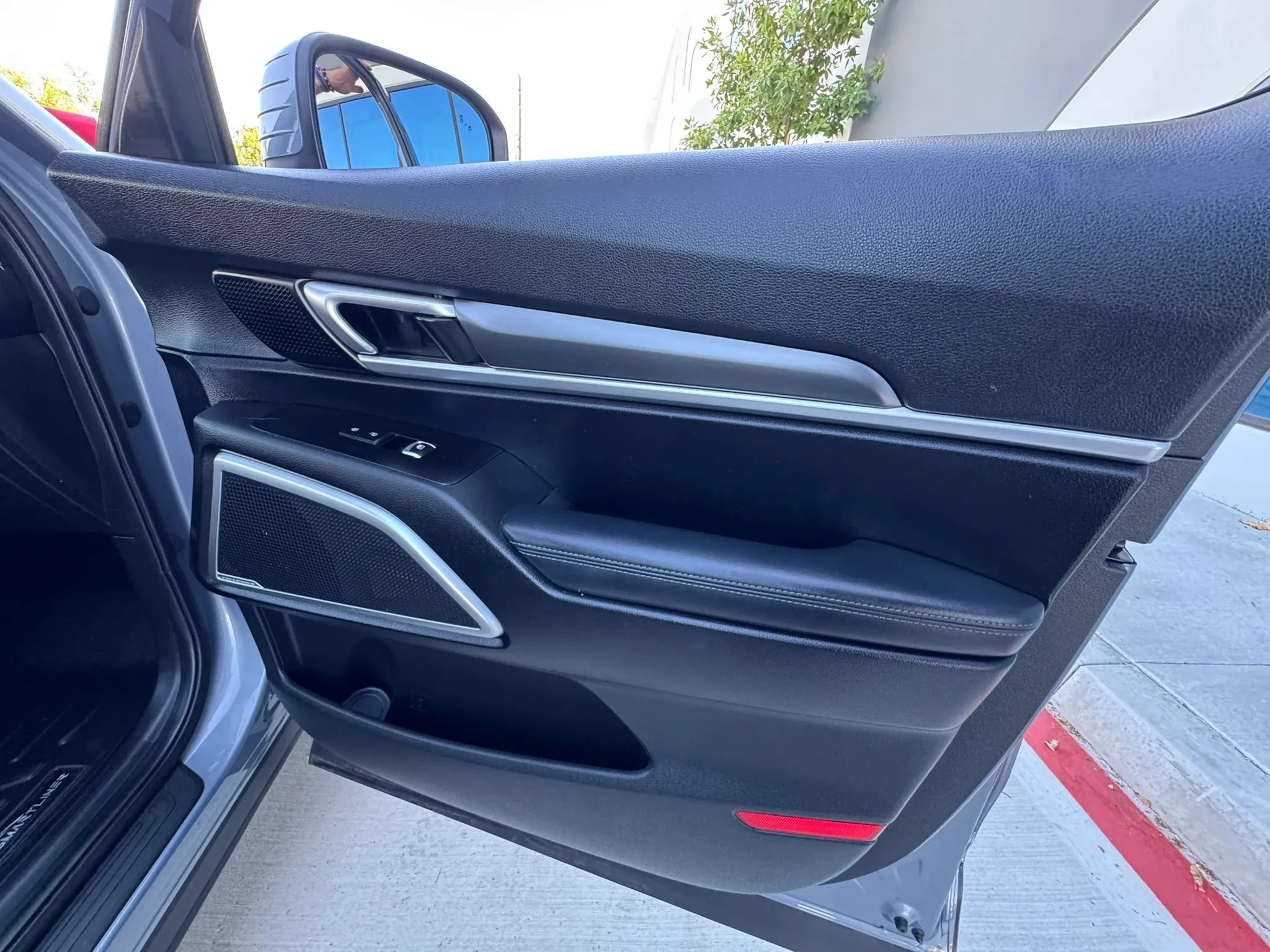 Used 2022 Kia Telluride S FWD image 35