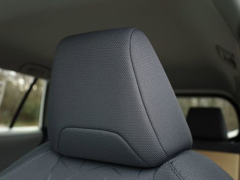 New 2025 Toyota RAV4 XLE image 21