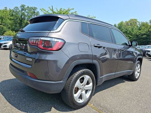 Used 2020 Jeep Compass Latitude w/ Popular Equipment Group AWD/4WD image 6