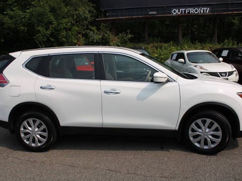 Used 2015 Nissan Rogue S AWD/4WD image 5