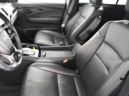 Certified 2023 Honda Passport Elite image 39
