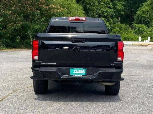 Used 2023 Chevrolet Colorado LT w/ LT Convenience Package III AWD/4WD image 4