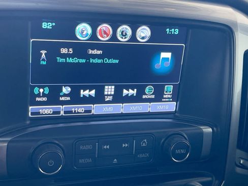 Used 2017 Chevrolet Silverado 1500 LT AWD/4WD image 16