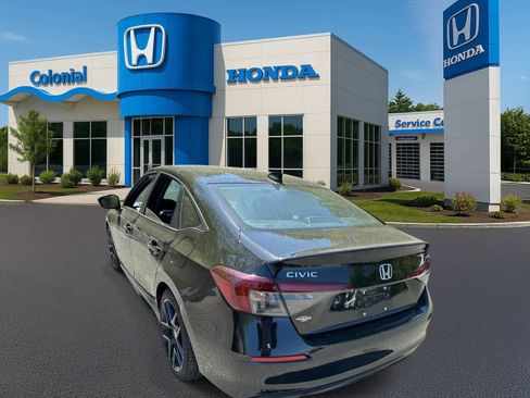 Used 2025 Honda Civic Sport image 4