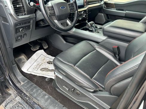 Used 2021 Ford F150 Lariat image 10