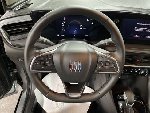 Used 2025 Buick Encore GX Sport Touring image 16