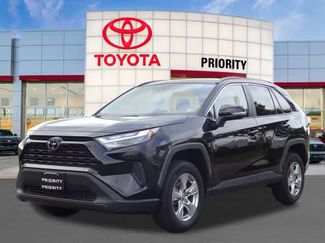 Used 2024 Toyota RAV4 XLE FWD video 1