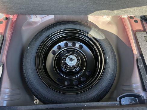 Used 2025 Subaru Legacy Premium image 13