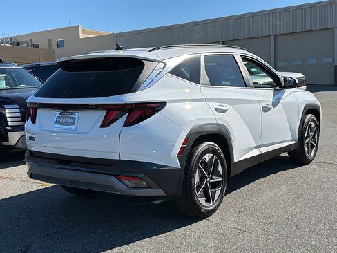 Used 2025 Hyundai Tucson SEL FWD image 5