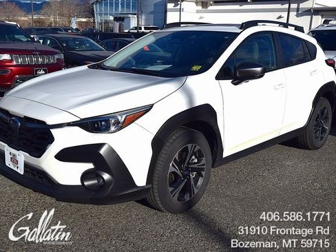 Used 2025 Subaru Crosstrek 2.0i Premium image 1