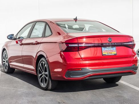 New 2026 Volkswagen Jetta Sport FWD image 3