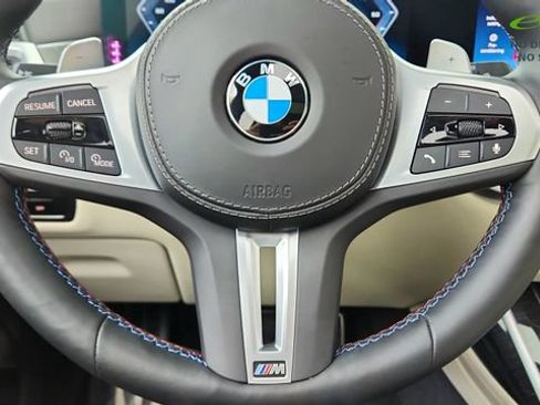 Used 2026 BMW X7 M60i AWD/4WD image 43