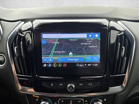 Used 2022 Chevrolet Traverse Premier w/ Redline Edition image 13