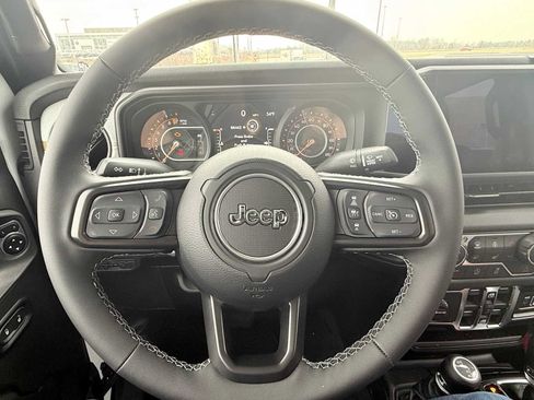 New 2026 Jeep Gladiator Sport image 7