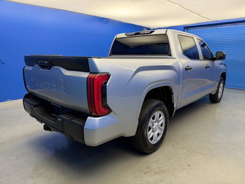 Used 2025 Toyota Tundra SR w/ SR Tow Package AWD/4WD image 7