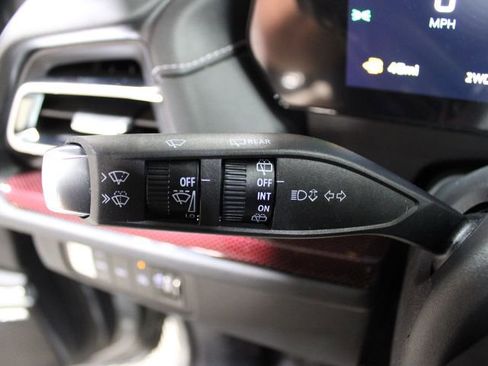 New 2026 Chevrolet Traverse Z71 w/ Enhanced Driving Package AWD/4WD image 37